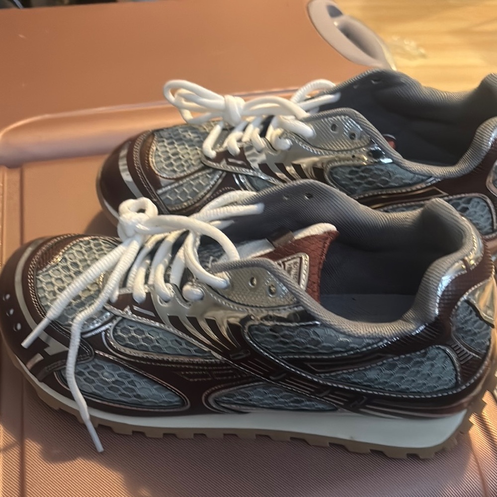 Bottega venets women Sneakers - silver and Brown